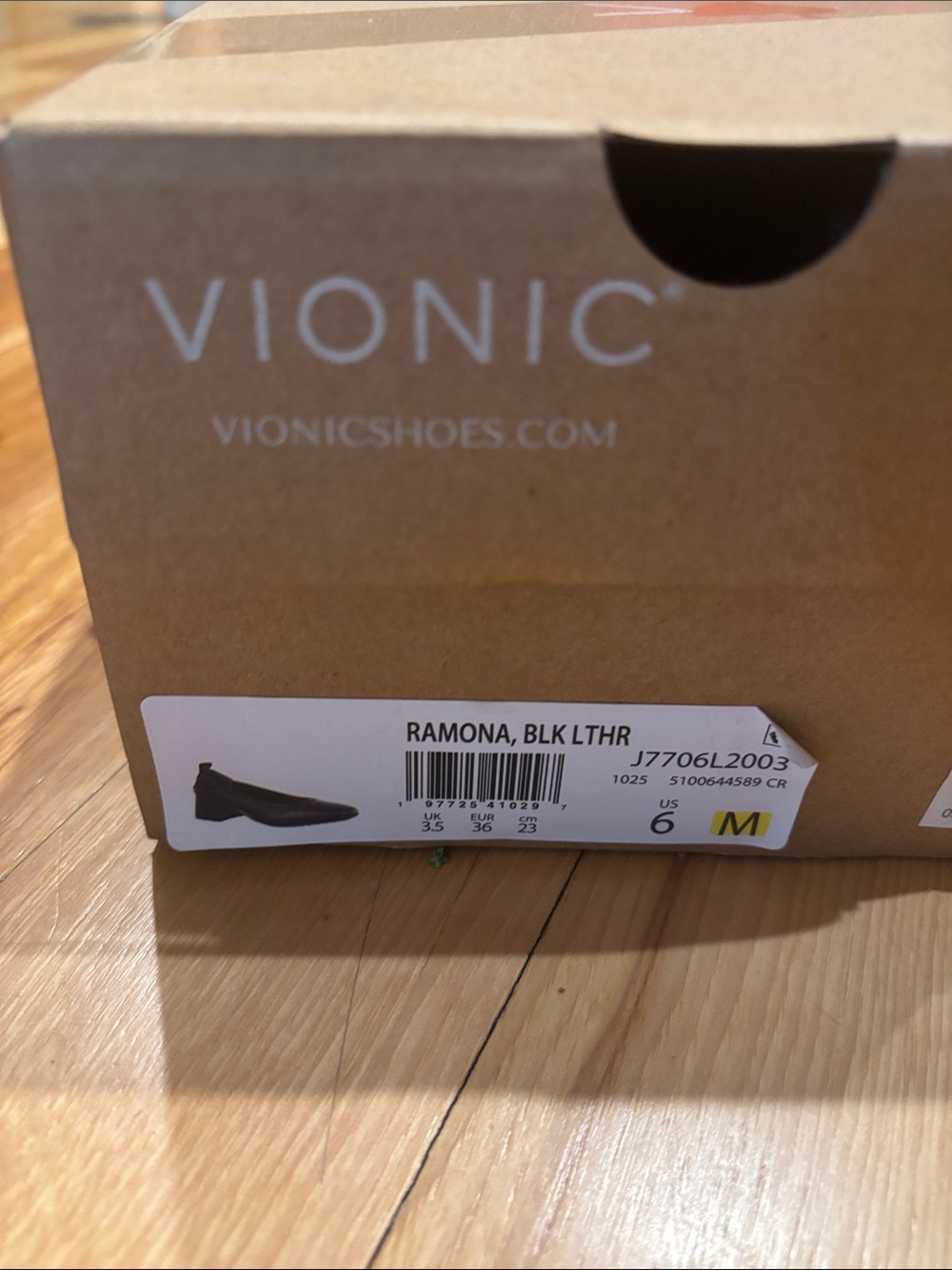 Vionic Ramona Black Leather Slip-On heels - ballet flats with 1.5” heel
